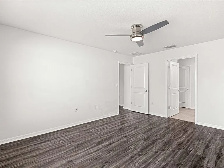 8687 SW 49th Ter — Photo 16