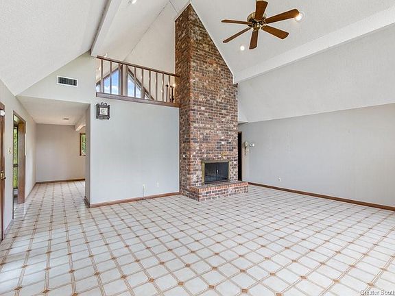 5th image of 2205 Bonvie Dr