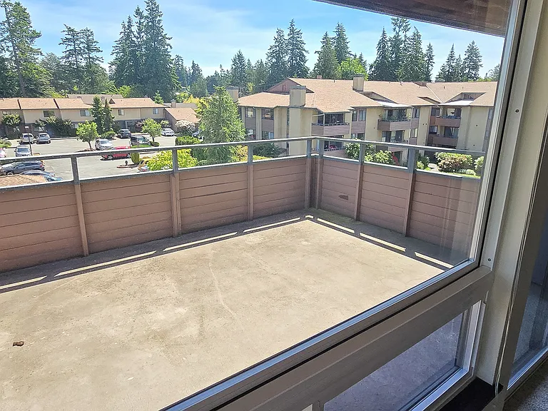 Highlands Apartments — Photo 8