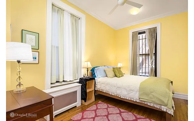 Sold by Douglas Elliman | media 10