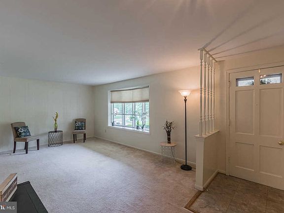 5th image of 5315 Stonington Dr