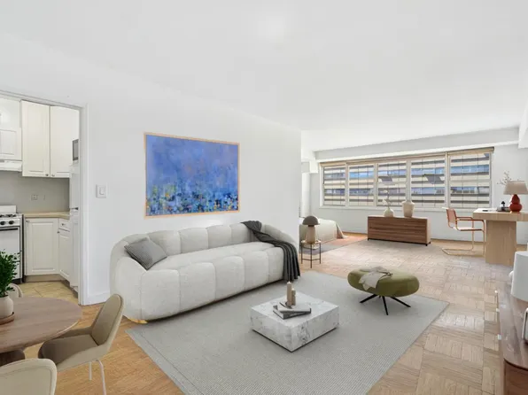 69 5th Avenue image 1 of 8