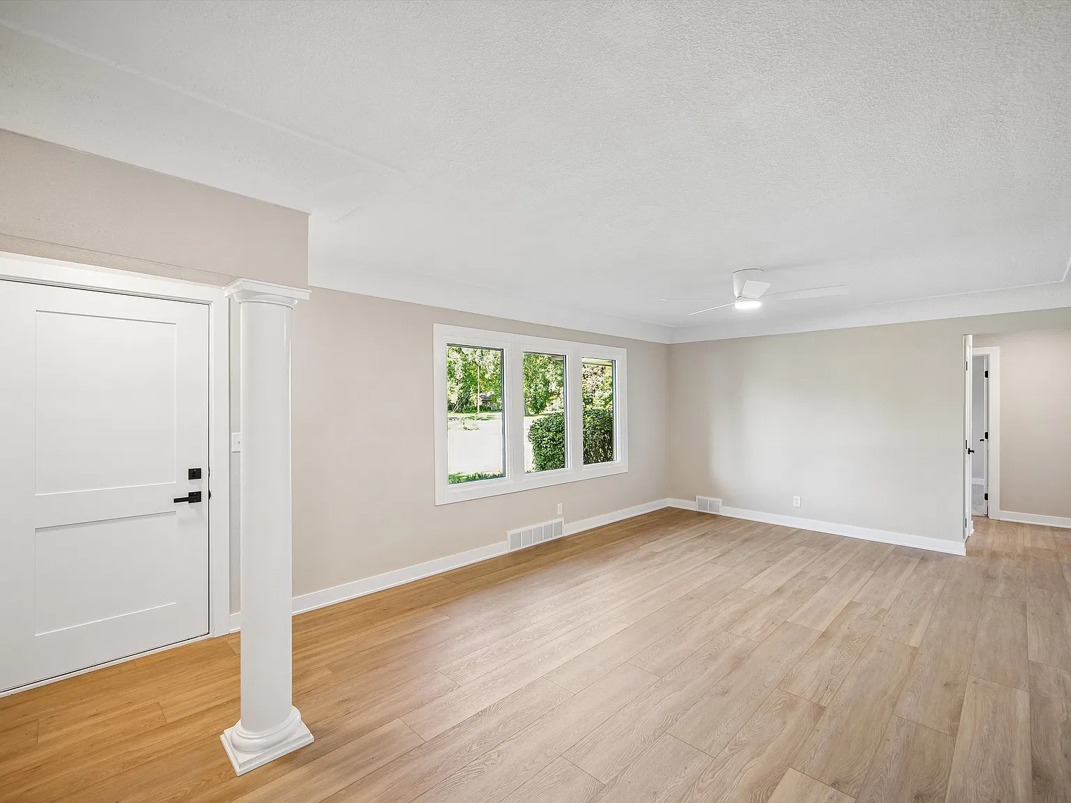 3 bed, 1700 sqft, $2,200 — Photo 4
