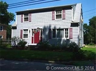 363 Mohegan Park Rd, Norwich, CT 06360