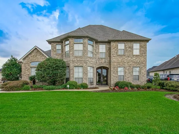 3301 Turnberry Ln, Harvey, LA 70058