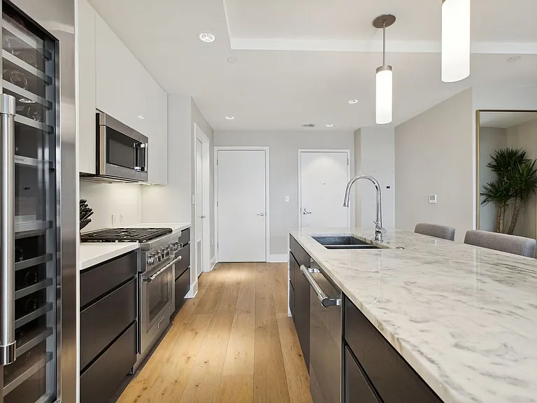 1827 Wiltberger St NW #405 — Photo 8