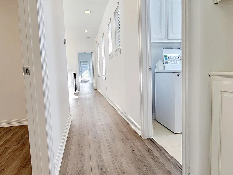 3907 Gaines Ct — Photo 25