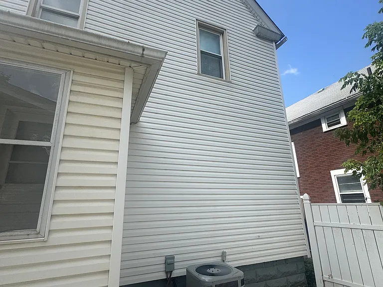 251 Russell Ave — Photo 16