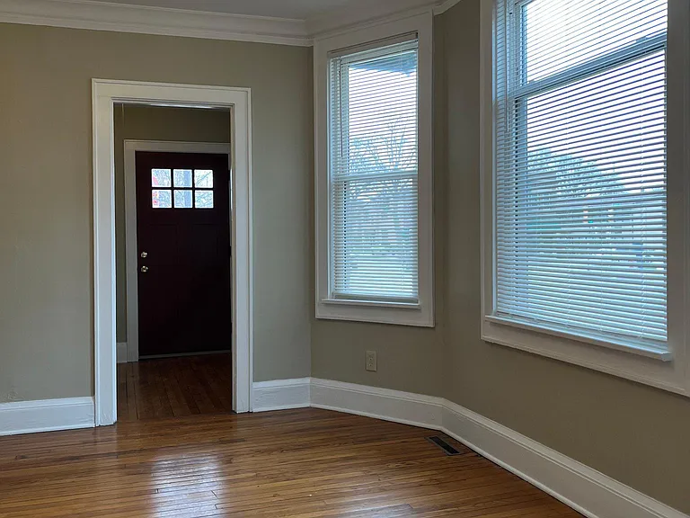 3100 S Griffin Ave #LOWER — Photo 5