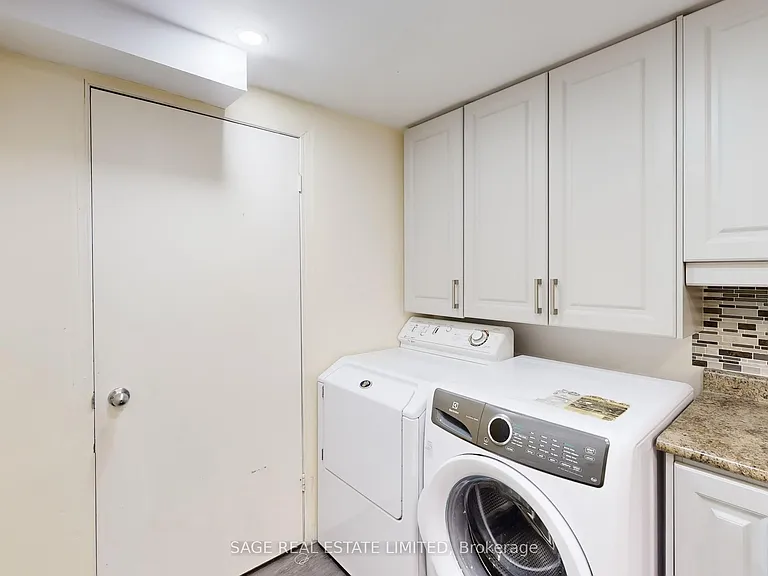 64 Durness Ave #BASEMENT — Photo 8