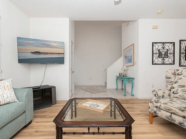 4612 Surf St — Photo 21