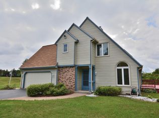 7955 Salisbury Rd, West Bend, WI 53090