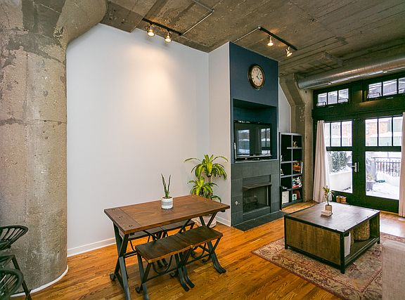 5th image of 1069 W 14th Pl Unit 124