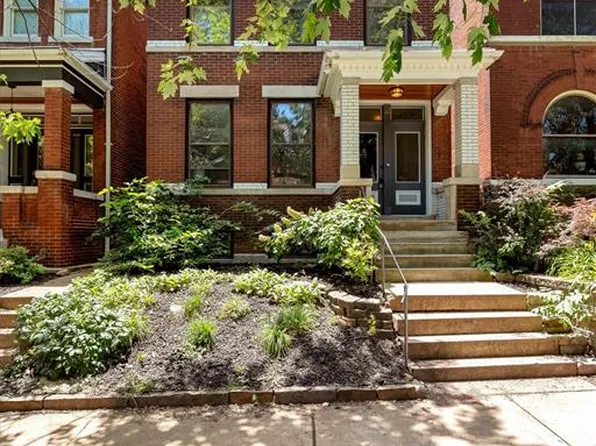 4550 Gibson Ave, Saint Louis, MO 63110