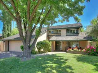1721 Park Place Dr, Carmichael, CA 95608
