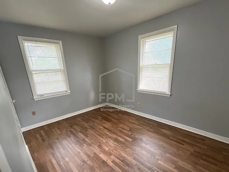 1700 Dabbs Ave — Photo 14