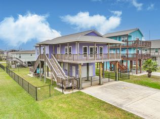 4122 Panola Dr, Galveston, TX 77554