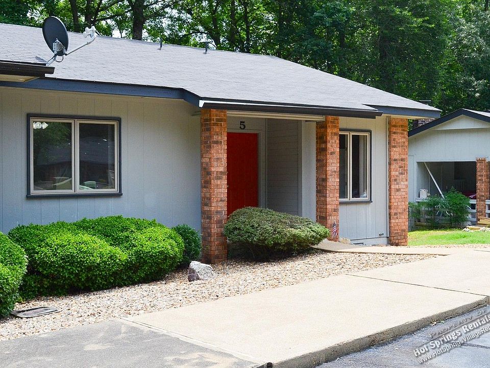 1st image of 5 Cortez Ln