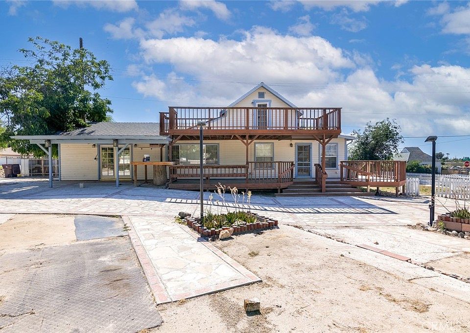 1st image of 42269 Whittier Ave