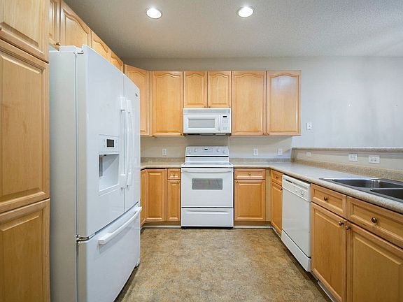 3rd image of 4450 Antelope Ln