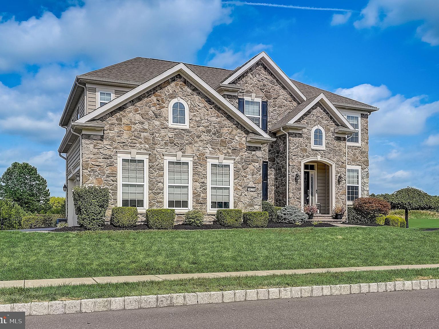 1423 Gabriel Ln, Warwick, PA 18974 Zillow