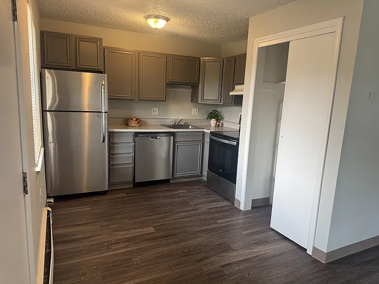 730 S Wilcox St #201 — Photo 1