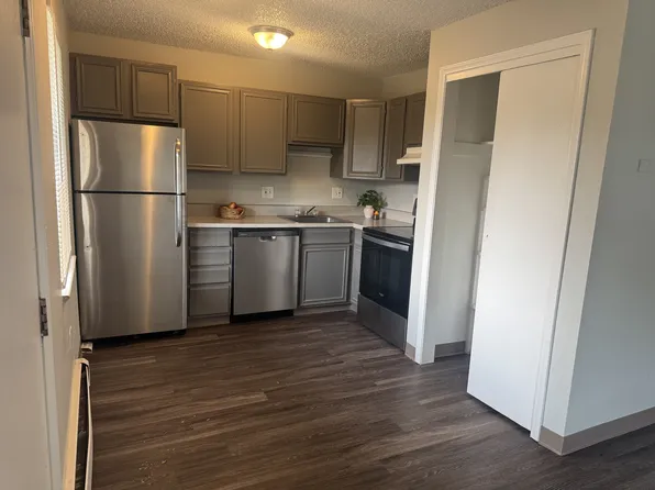 730 S Wilcox St #201, Castle Rock, CO 80104