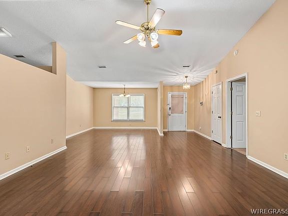 2nd image of 2804 Partridge Ln