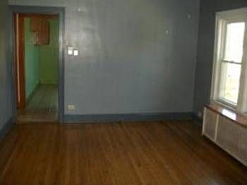 5th image of 1210 S 12th Ave