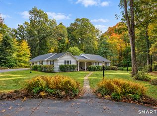 6 Raymond Road, Avon, CT 06001