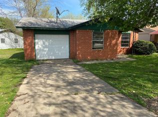 1108 SW 12th Pl, Wagoner, OK 74467