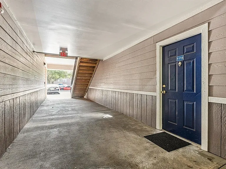 3000 S Adams St #1115 — Photo 1