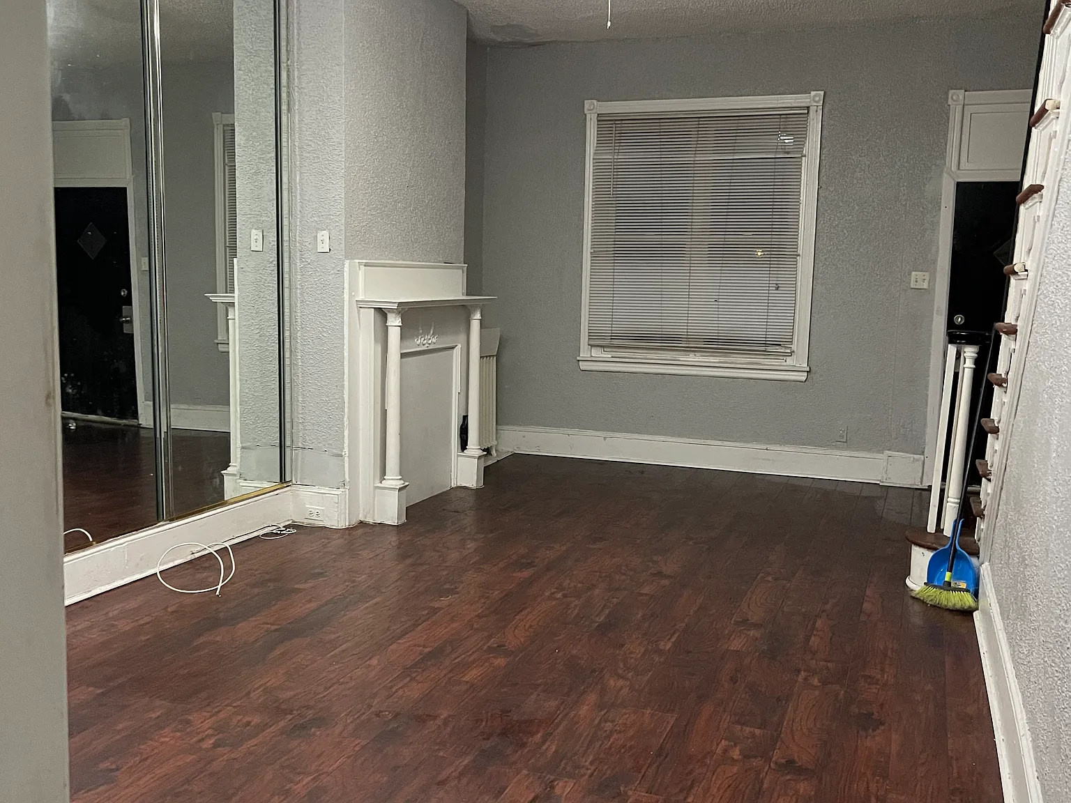 2628 W Cumberland St — Photo 2