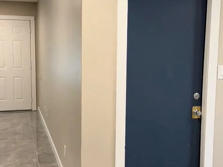 9100 Salmon Falls Dr — Photo 14