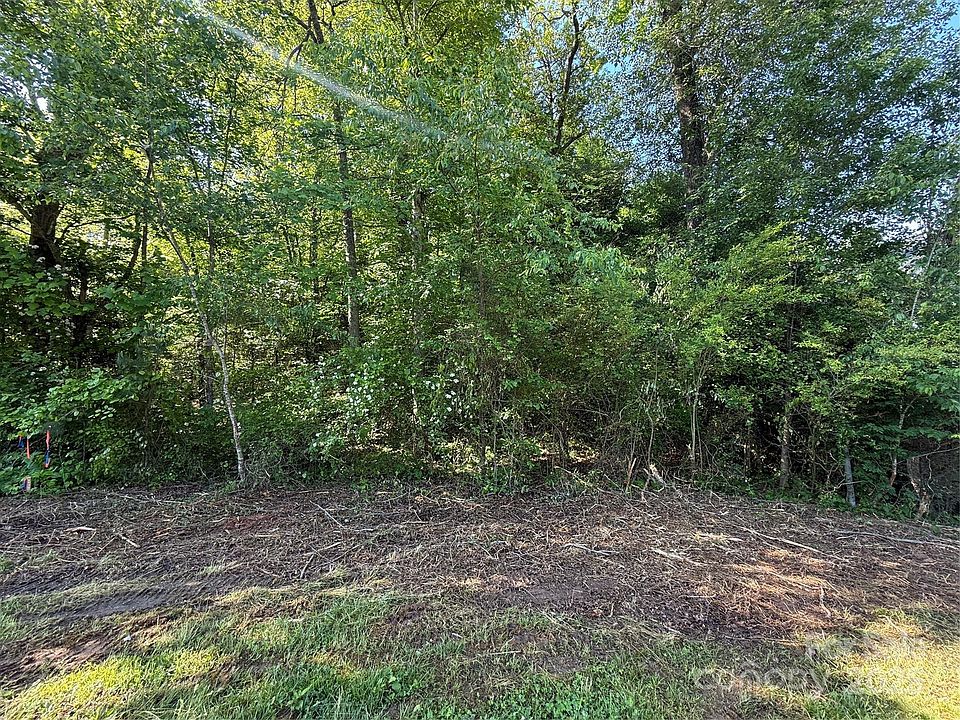 2nd image of 52 Wittenburg Springs Dr Lot 52