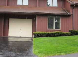 20 Lower Hill Ln, Fairport, NY 14450