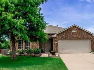 1216 Huntsville Dr, Wylie, TX 75098