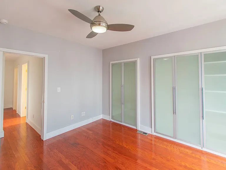 152 Tree St — Photo 14