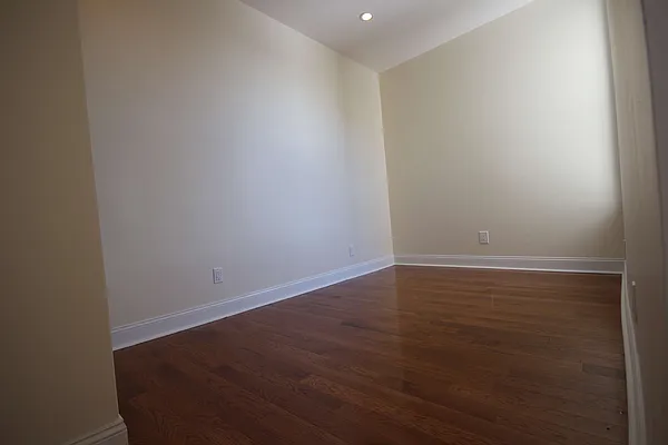 Rented by Landmark Realty & Management | media 34