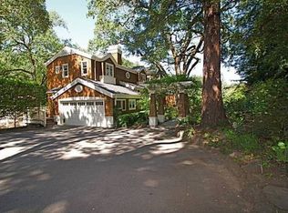 414 Woodland Rd, Kentfield, CA 94904