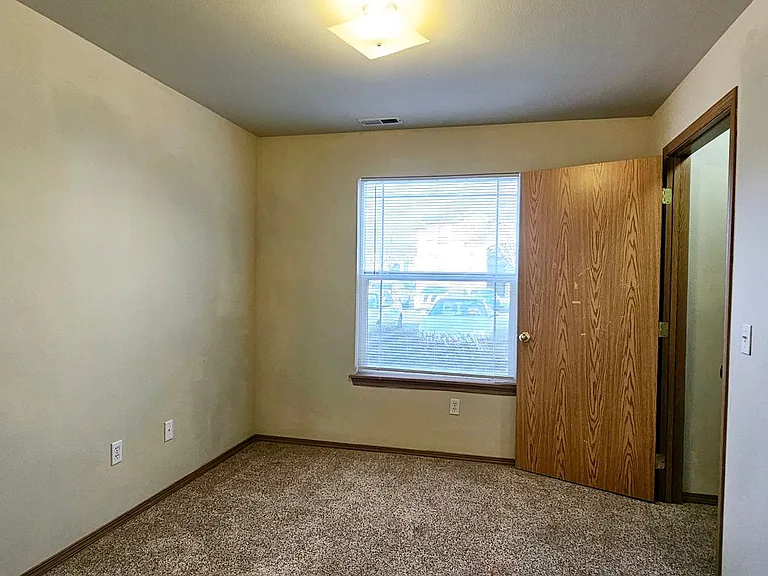 1805 E Overland Rd #51 — Photo 11