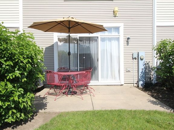3rd image of 2275 Flagstone Ln #2275