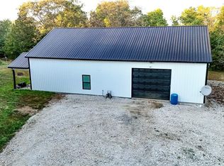 3547 Highway Jj, Moberly, MO 65270