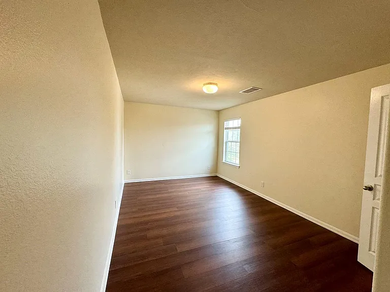 8230 Polaris Point Ln — Photo 19