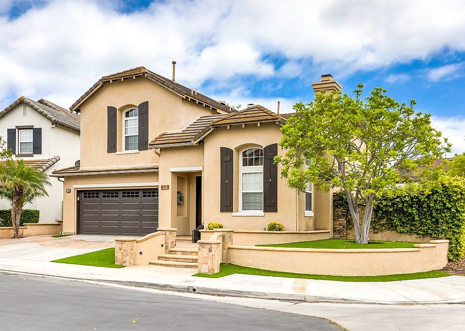 1st image of 22 Ginger Lily Ct