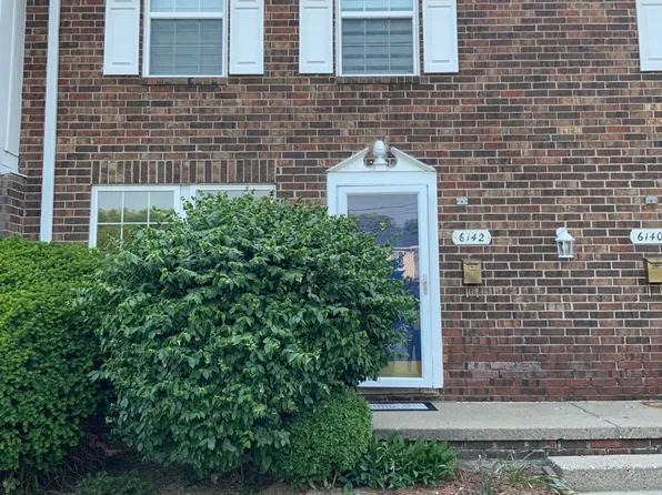 6142 Beechfield Dr, Lansing, MI 48911