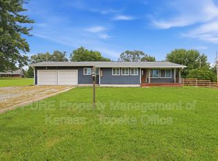 1746 NW 39th St, Topeka, KS 66618