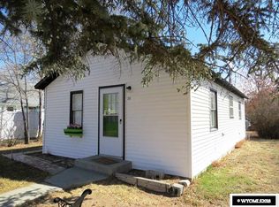 713 N 1st St, Riverton, WY 82501