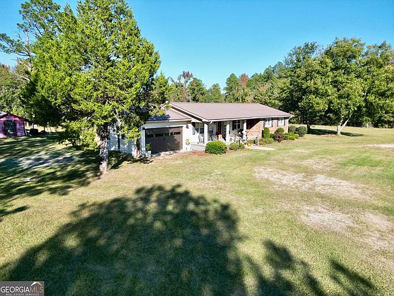 4th image of 327 Eugene Ward Rd