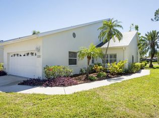 6208 Country Club Way, Sarasota, FL 34243